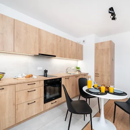 Fuzja - Komfortowe Mieszkania Blisko Centrum Lodzi Garaz Apartment Łódź