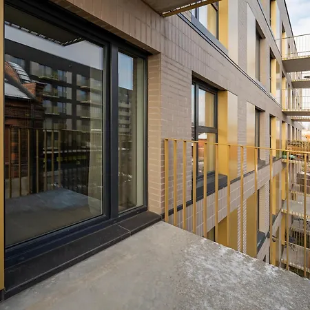 Fuzja - Komfortowe Mieszkania Blisko Centrum Lodzi Garaz Apartment *
