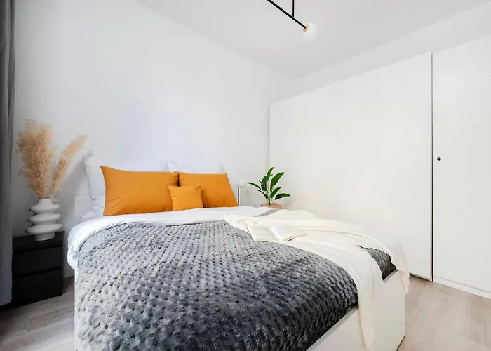 Fuzja - Komfortowe Mieszkania Blisko Centrum Lodzi Garaz Łódź